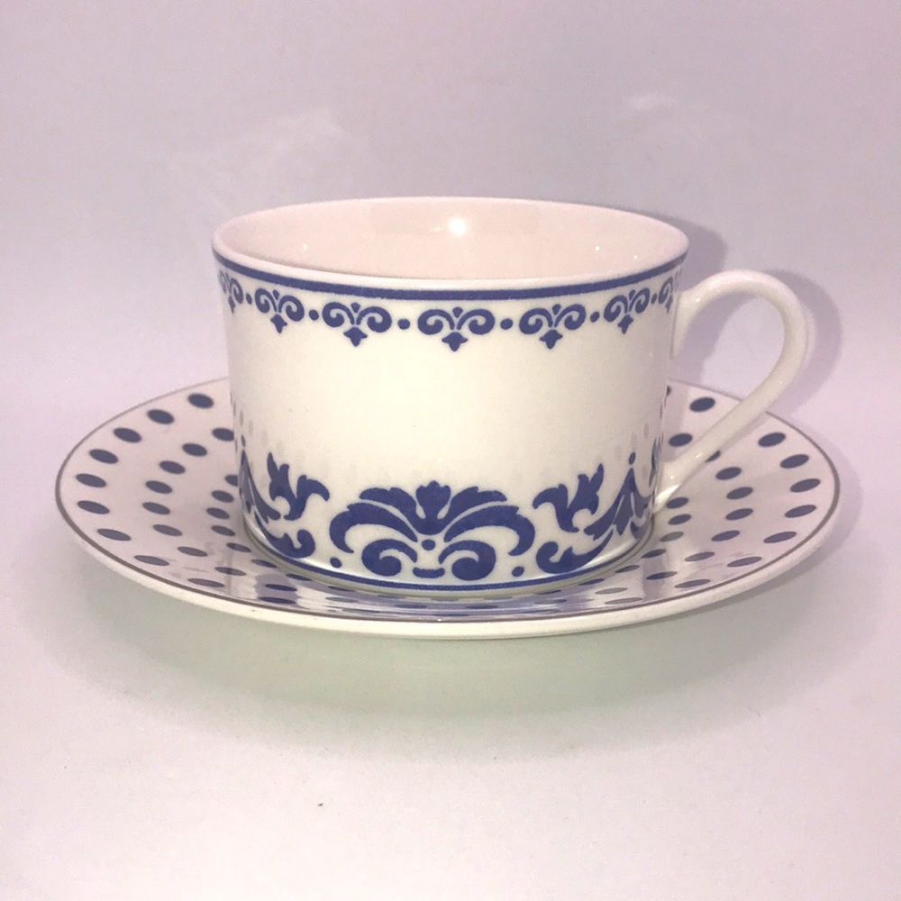🧡 Porcelain Cup and Saucer 🧡